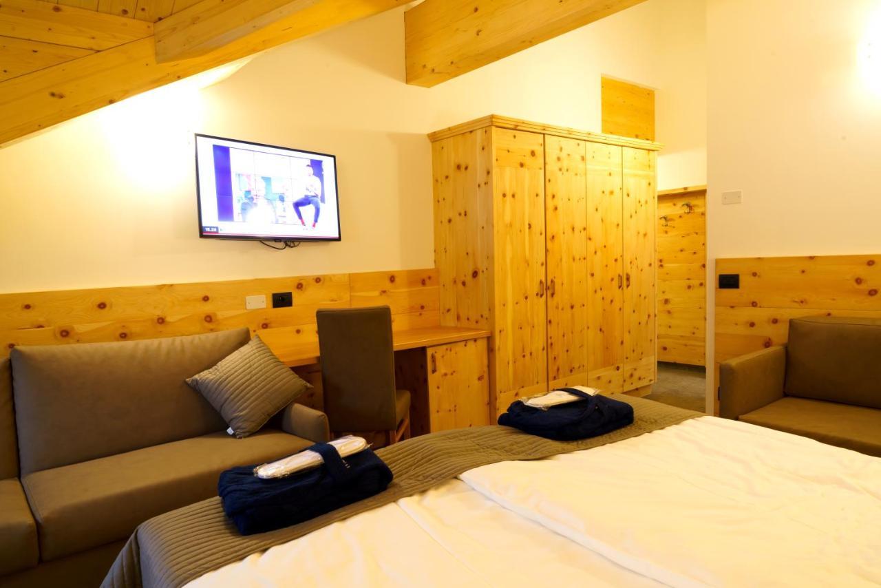 Hotel Diamant Park Campitello di Fassa Kültér fotó
