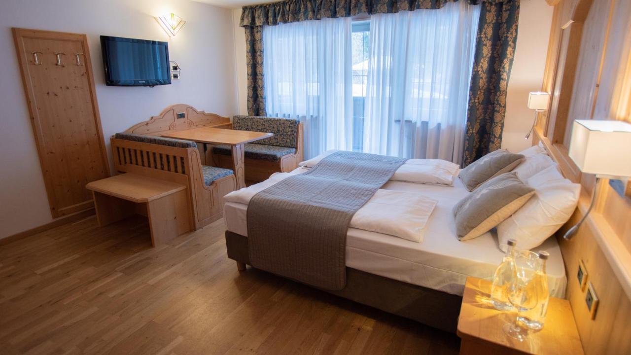 Hotel Diamant Park Campitello di Fassa Kültér fotó