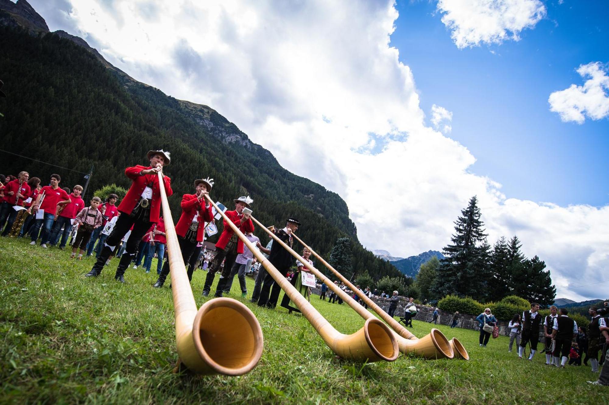 Hotel Diamant Park Campitello di Fassa Kültér fotó